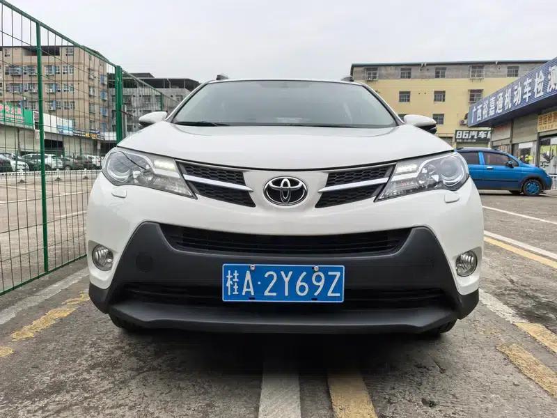 2013 RAV4 2.5L Automatic 4WD Elite Edition — миниатюра 2