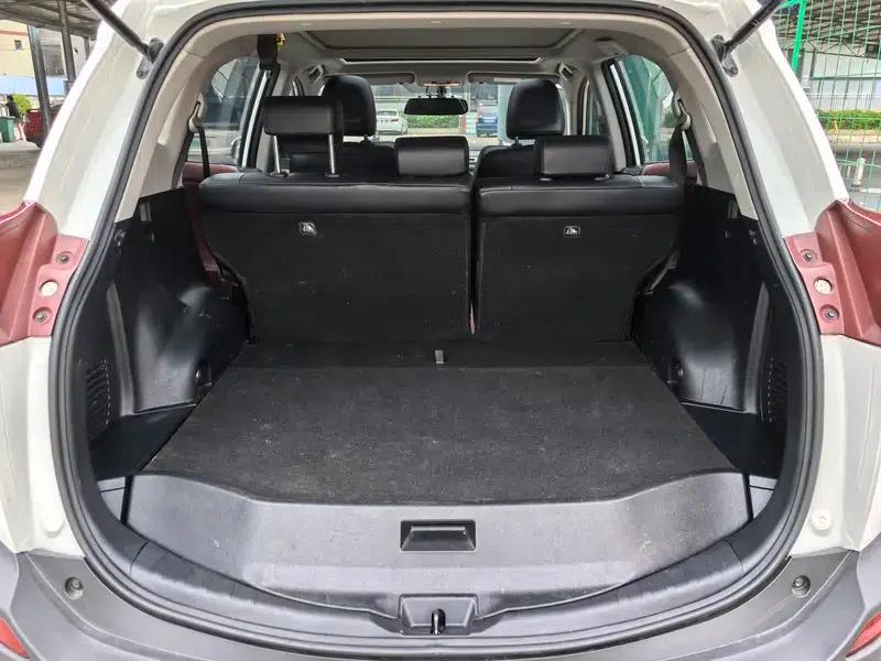 2013 RAV4 2.5L Automatic 4WD Elite Edition — миниатюра 13