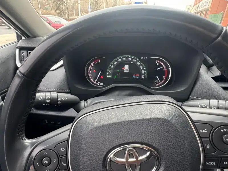 2021 RAV4 2.0L CVT 4WD Fashion Plus Edition — миниатюра 13