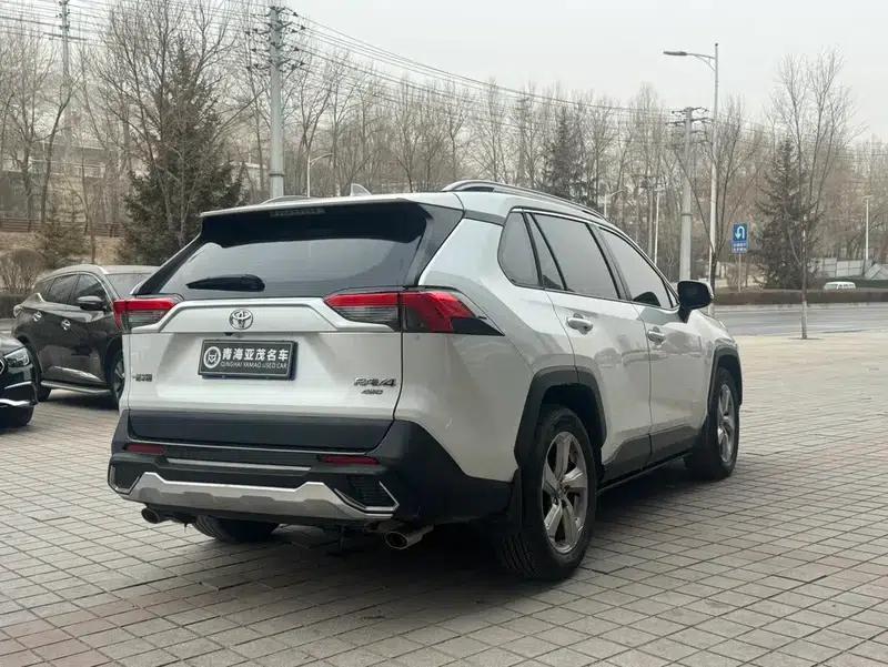 2021 RAV4 2.0L CVT 4WD Fashion Plus Edition — миниатюра 7
