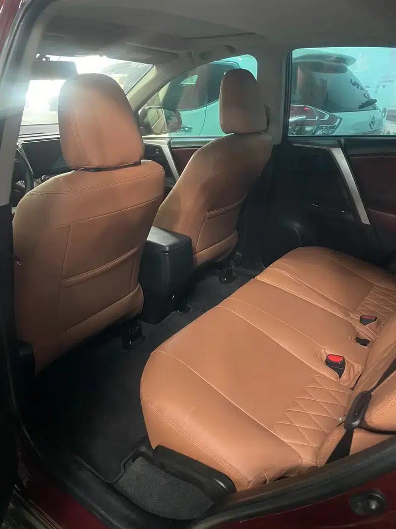 2016 RAV4 2.0L CVT 2WD Urban Edition — миниатюра 11
