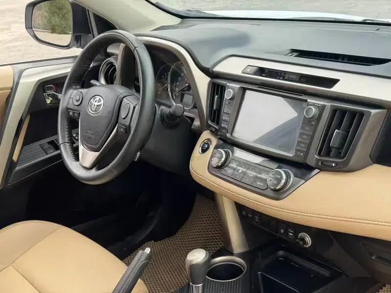 2013 RAV4 2.5L Automatic 4WD Luxury Edition — миниатюра 12