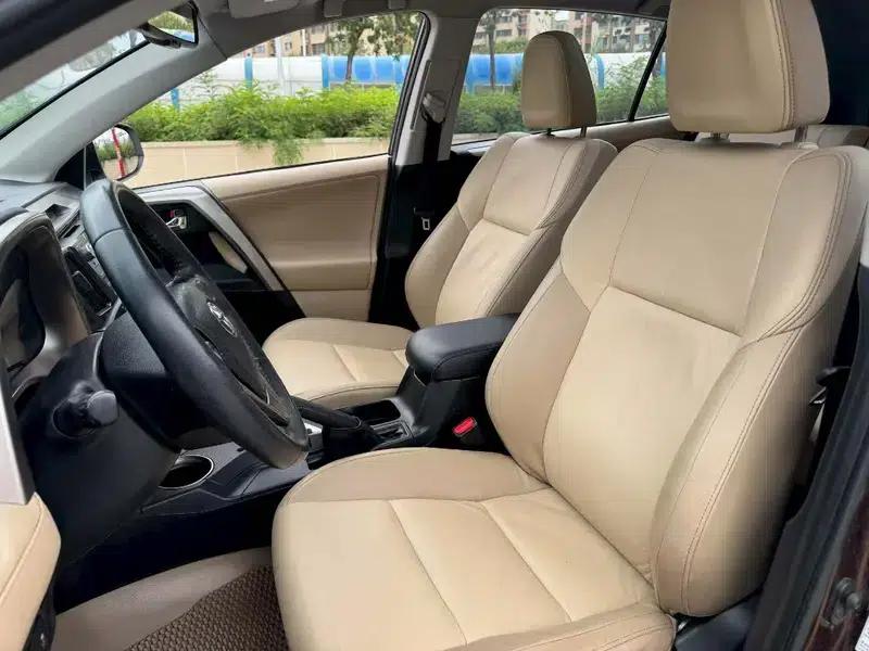 2013 RAV4 2.5L Automatic 4WD Luxury Edition — миниатюра 14