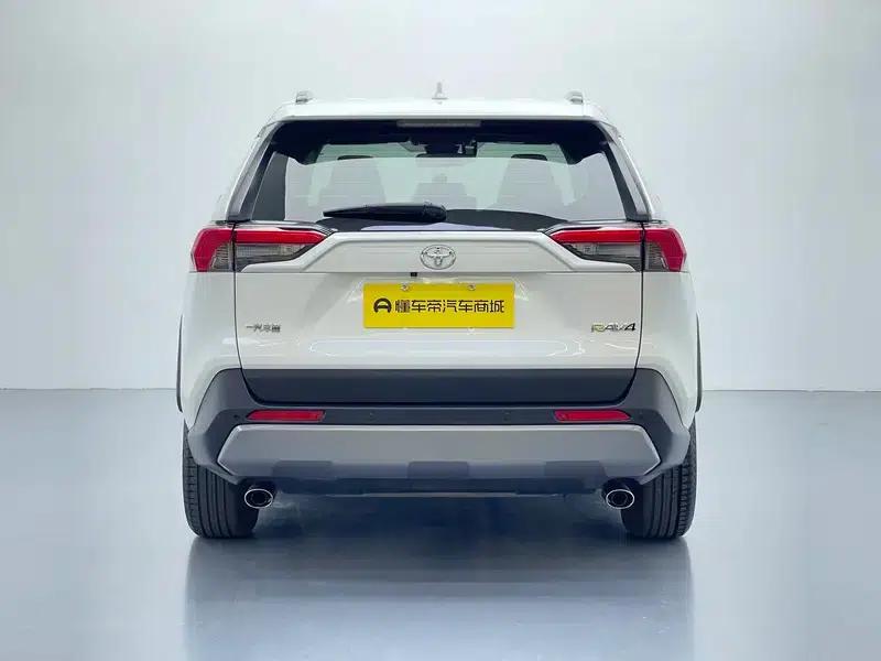 RAV4 2020 2.0L CVT 2WD Fashion Plus Edition — миниатюра 6