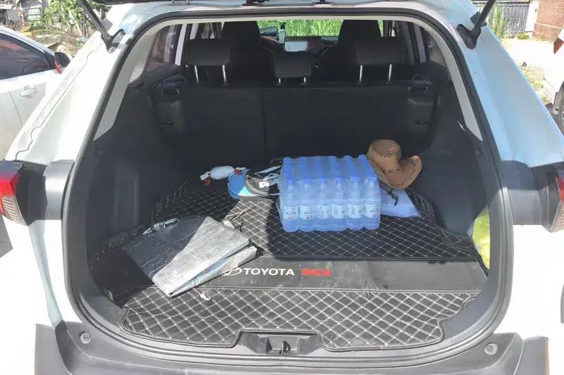 2023 RAV4 2.0L CVT 2WD Urban Edition — миниатюра 17