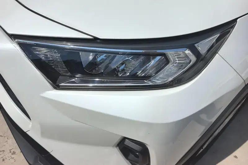 2023 RAV4 2.0L CVT 2WD Urban Edition — миниатюра 4