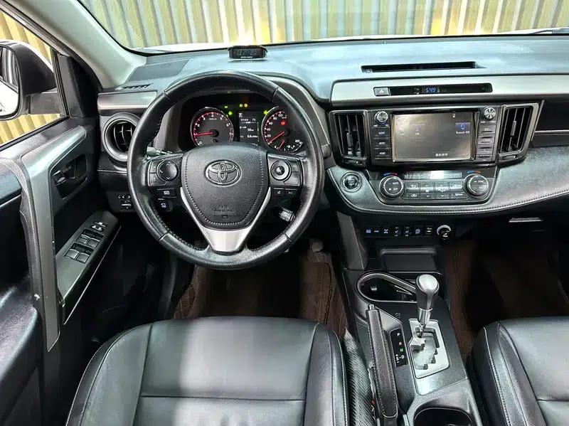 2018 RAV4 2.5L Automatic 4WD Elite i Edition — миниатюра 21