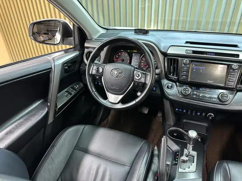 2018 RAV4 2.5L Automatic 4WD Elite i Edition — миниатюра 22