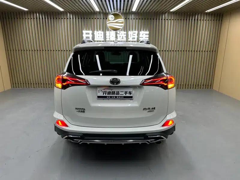 2018 RAV4 2.5L Automatic 4WD Elite i Edition — миниатюра 5