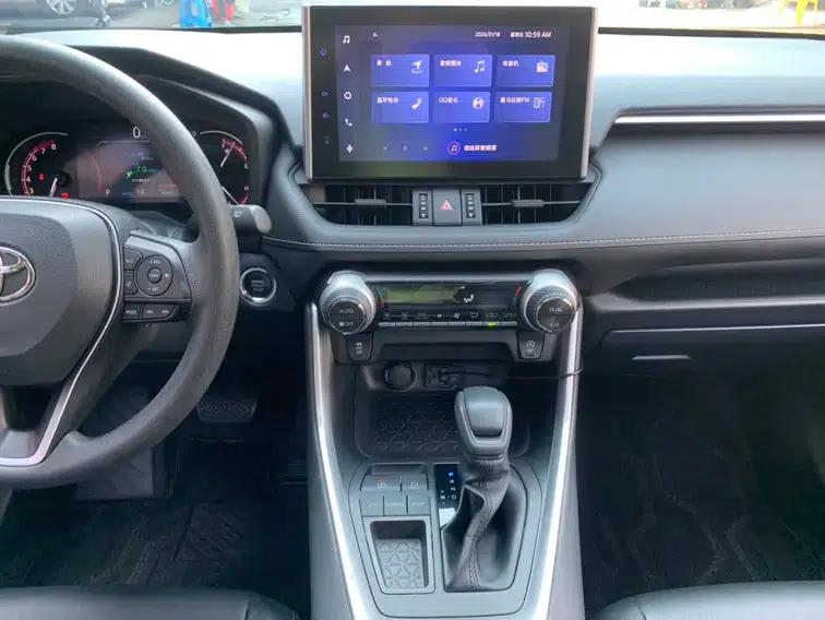 2022 Toyota RAV4 2.0L CVT 2WD Fashion Edition — миниатюра 8