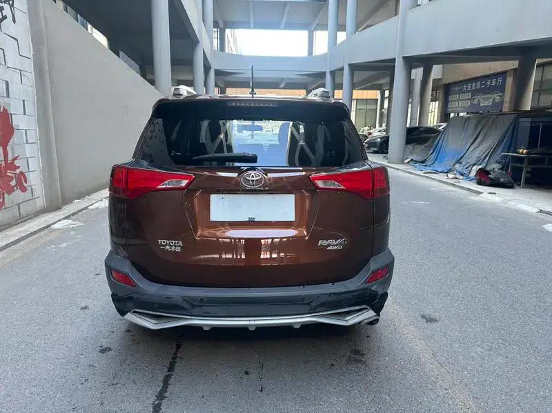 2013 RAV4 2.5L Automatic 4WD Elite Edition — миниатюра 5