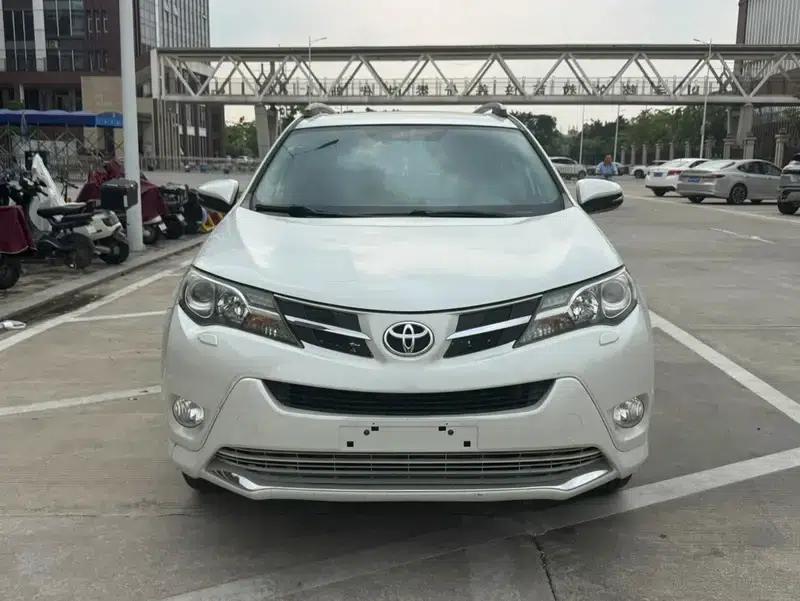 2015 RAV4 2.5L Automatic 4WD Elite Edition — миниатюра 2