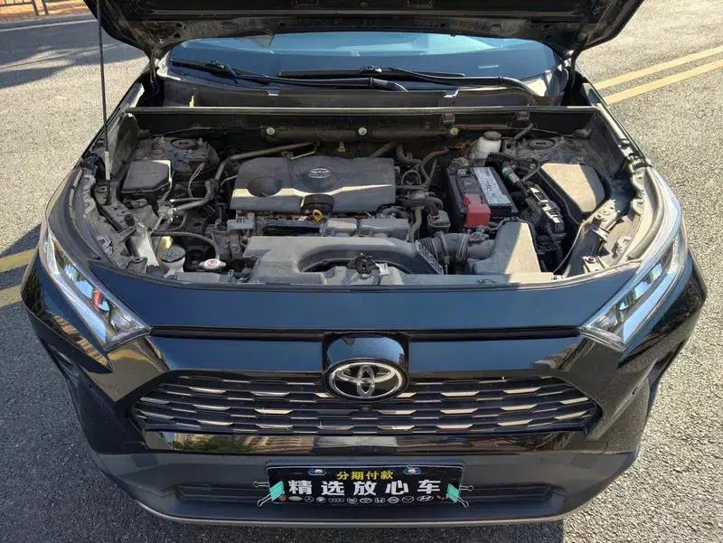 2021 RAV4 2.0L CVT 4WD Fashion Plus Edition — миниатюра 10