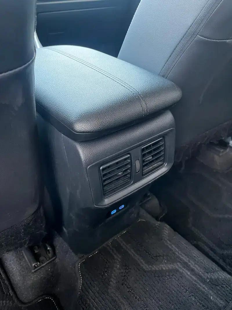 RAV4 2020 2.0L CVT 2WD Fashion Plus Edition — миниатюра 19