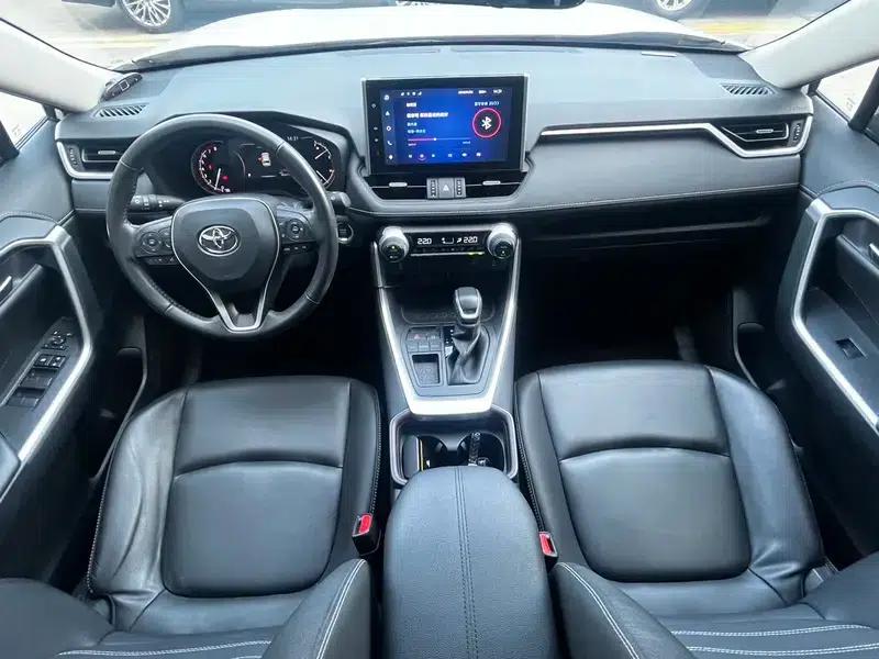 RAV4 2020 2.0L CVT 2WD Fashion Plus Edition — миниатюра 21
