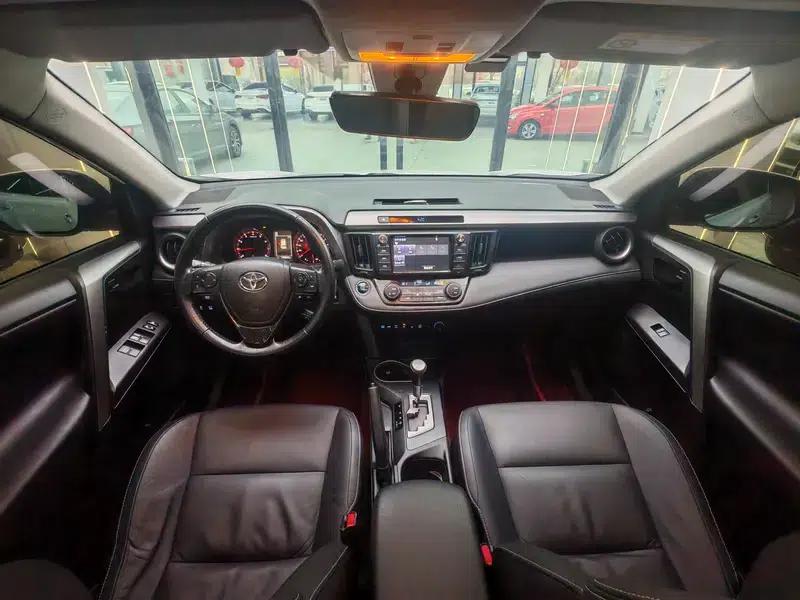 2018 RAV4 2.5L Automatic 4WD Elite i Edition — миниатюра 9
