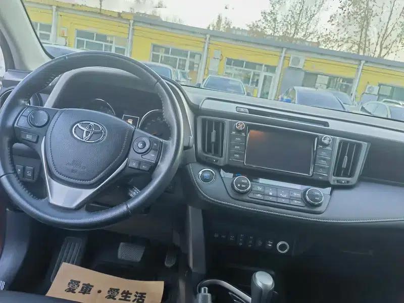 2018 RAV4 2.5L Automatic 4WD Elite i Edition — миниатюра 11