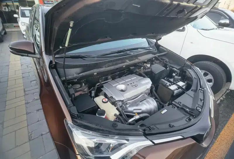 2018 RAV4 2.5L Automatic 4WD Elite i Edition — миниатюра 3