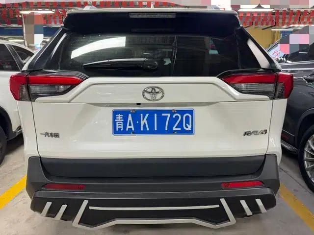 RAV4 2020 2.0L CVT 2WD Fashion Edition — миниатюра 5