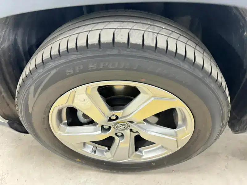 RAV4 2020 2.0L CVT 2WD Fashion Edition — миниатюра 8