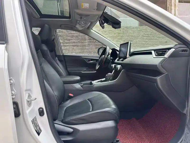 2022 Toyota RAV4 2.0L CVT 2WD Fashion Edition — миниатюра 17