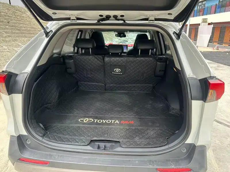 2022 Toyota RAV4 2.0L CVT 2WD Fashion Edition — миниатюра 20