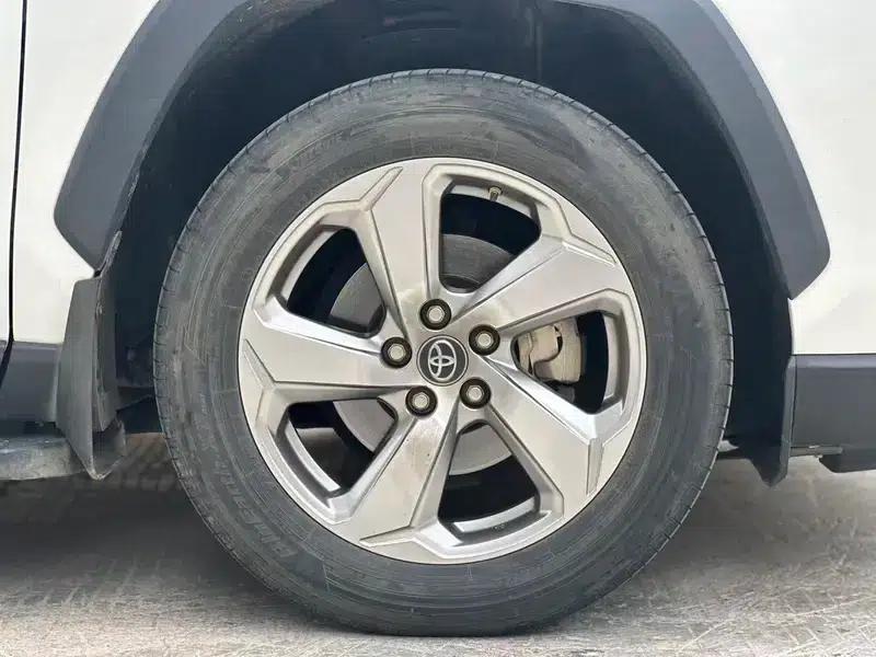 2022 Toyota RAV4 2.0L CVT 2WD Fashion Edition — миниатюра 7