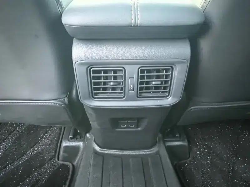 2024 RAV4 2.0L CVT 2WD Fashion Plus Edition — миниатюра 11