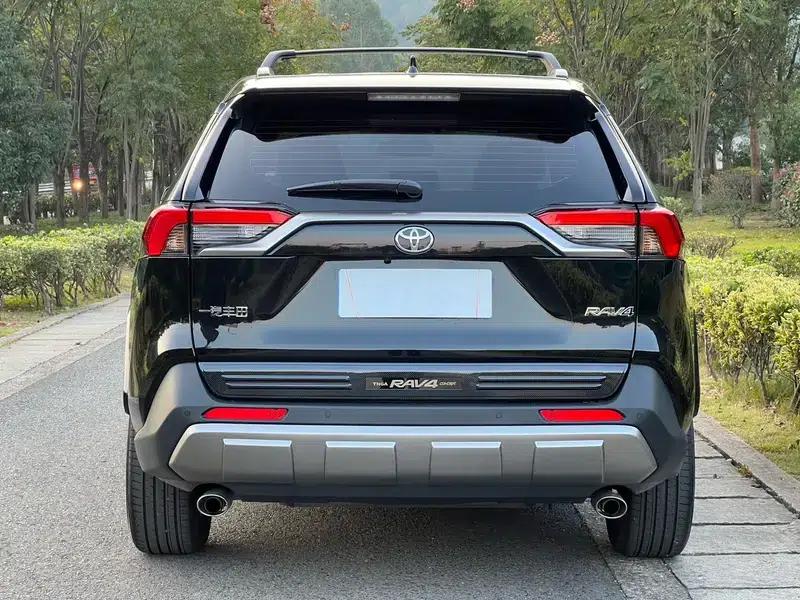 2024 RAV4 2.0L CVT 2WD Fashion Plus Edition — миниатюра 6