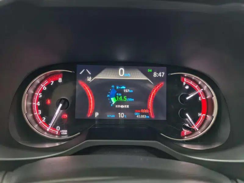 2022 Toyota RAV4 2.0L CVT 4WD Premium Edition — миниатюра 14