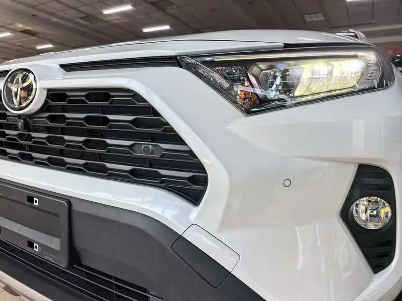 2022 Toyota RAV4 2.0L CVT 4WD Premium Edition — миниатюра 7