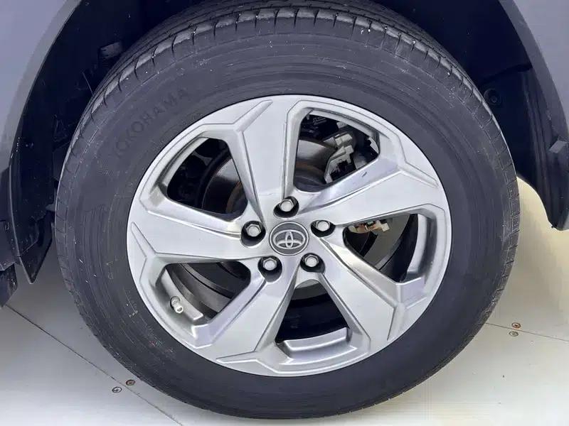 2022 Toyota RAV4 2.0L CVT 2WD Fashion Edition — миниатюра 13