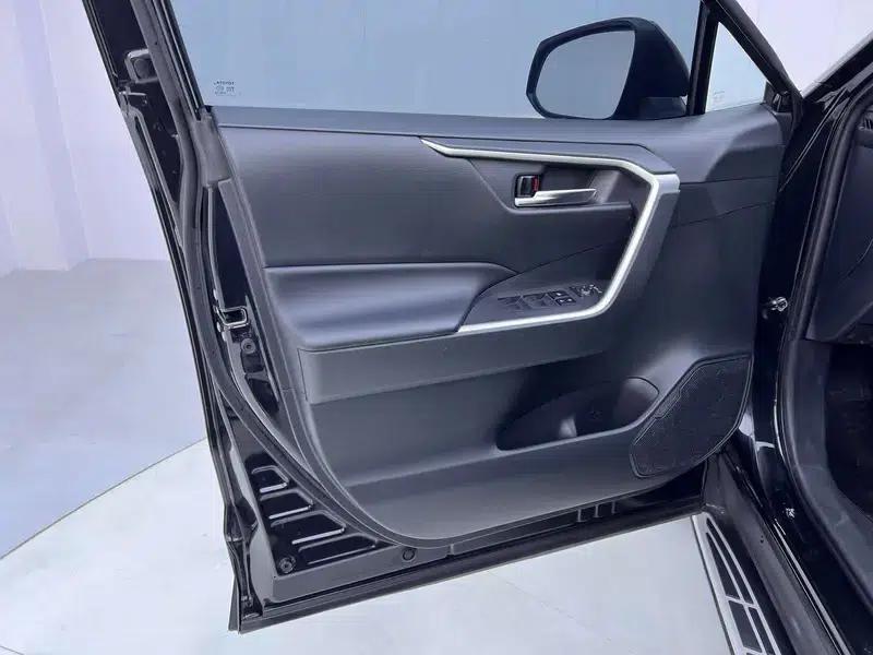 2022 Toyota RAV4 2.0L CVT 2WD Fashion Edition — миниатюра 15