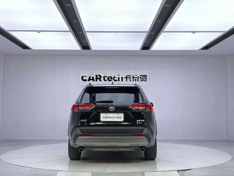 2022 Toyota RAV4 2.0L CVT 2WD Fashion Edition — миниатюра 6