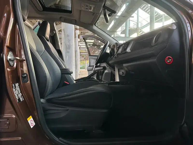 2015 RAV4 2.0L CVT 4WD Elite Edition — миниатюра 12