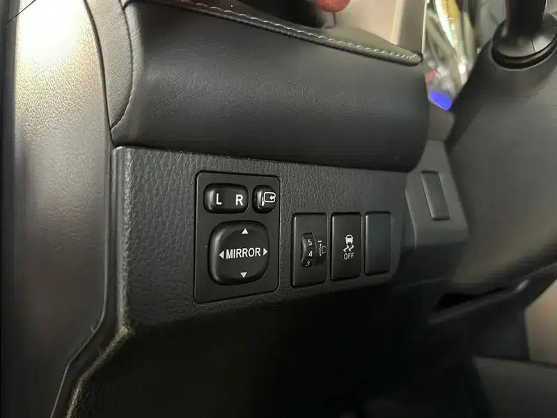 2015 RAV4 2.0L CVT 4WD Elite Edition — миниатюра 22