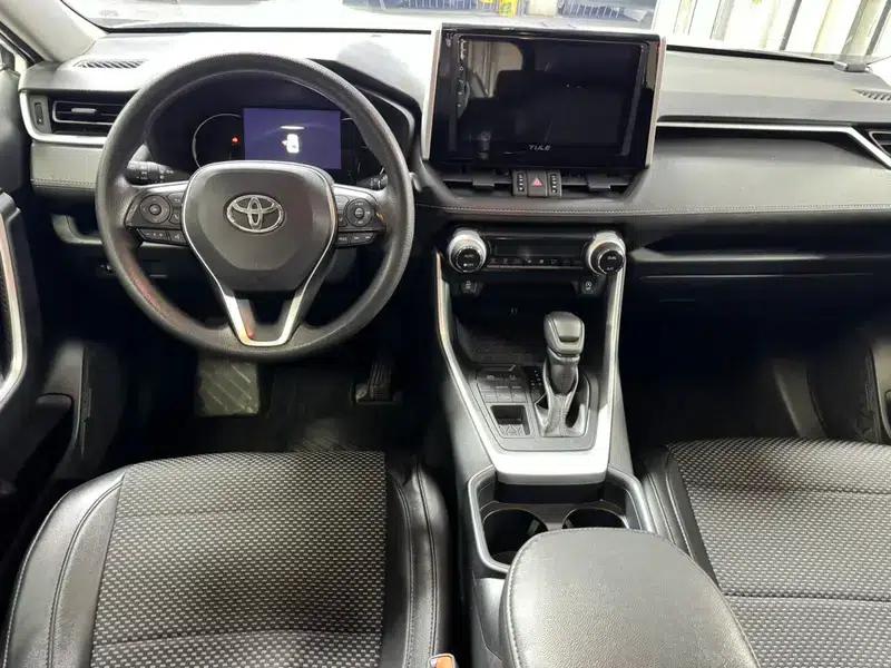RAV4 2020 2.0L CVT 4WD Fashion Edition — миниатюра 15