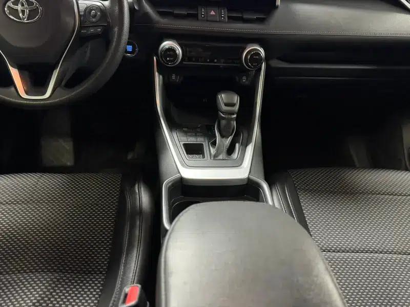 RAV4 2020 2.0L CVT 4WD Fashion Edition — миниатюра 9