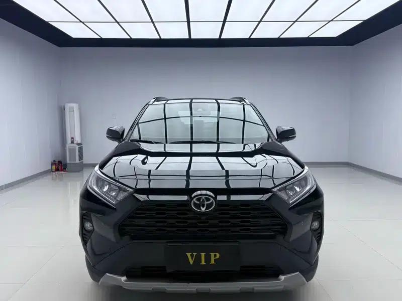 2022 RAV4 2.0L CVT 4WD Fashion Plus Edition — миниатюра 2