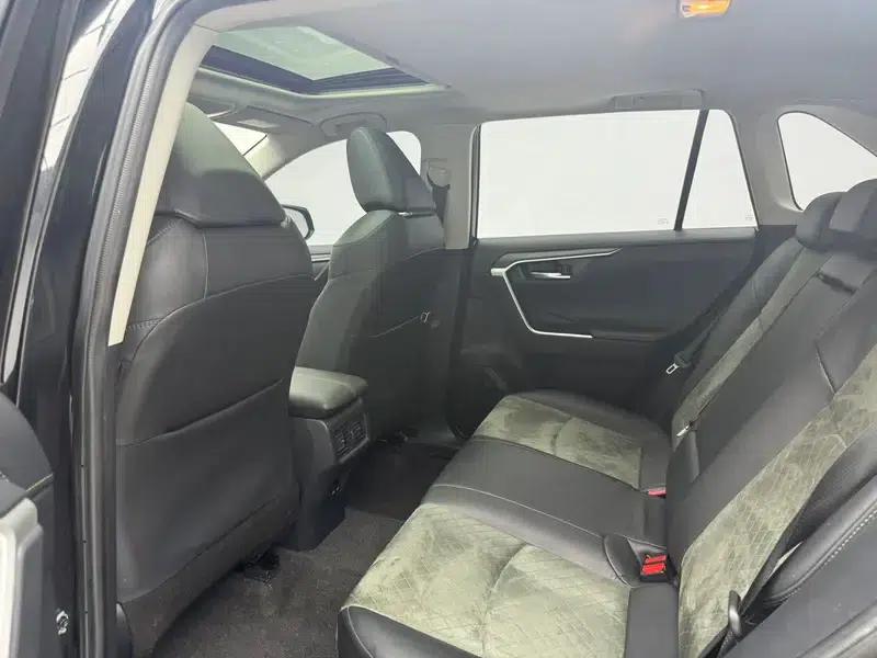 2022 RAV4 2.0L CVT 4WD Fashion Plus Edition — миниатюра 21