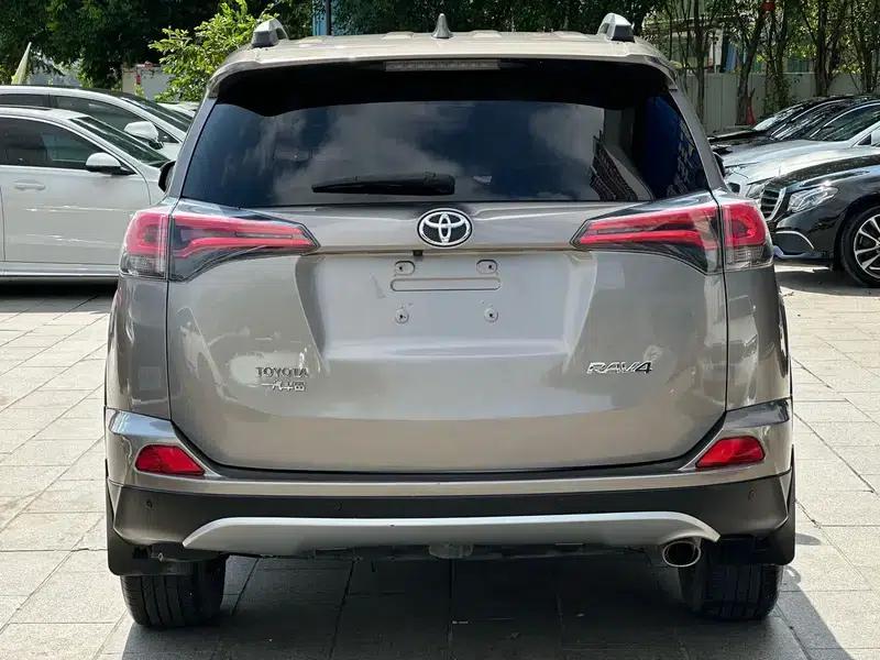 2016 RAV4 2.0L CVT 2WD Smart Edition — миниатюра 5