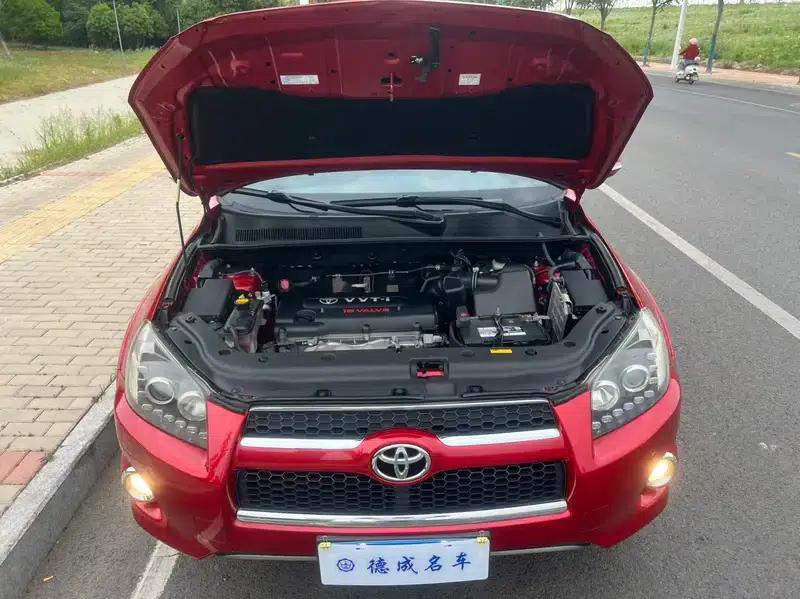 2012 RAV4 Luxury Edition 2.4L Automatic 4WD — миниатюра 7
