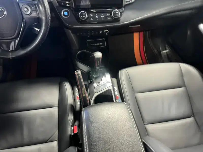 2016 RAV4 2.5L Automatic 4WD Elite Edition — миниатюра 10