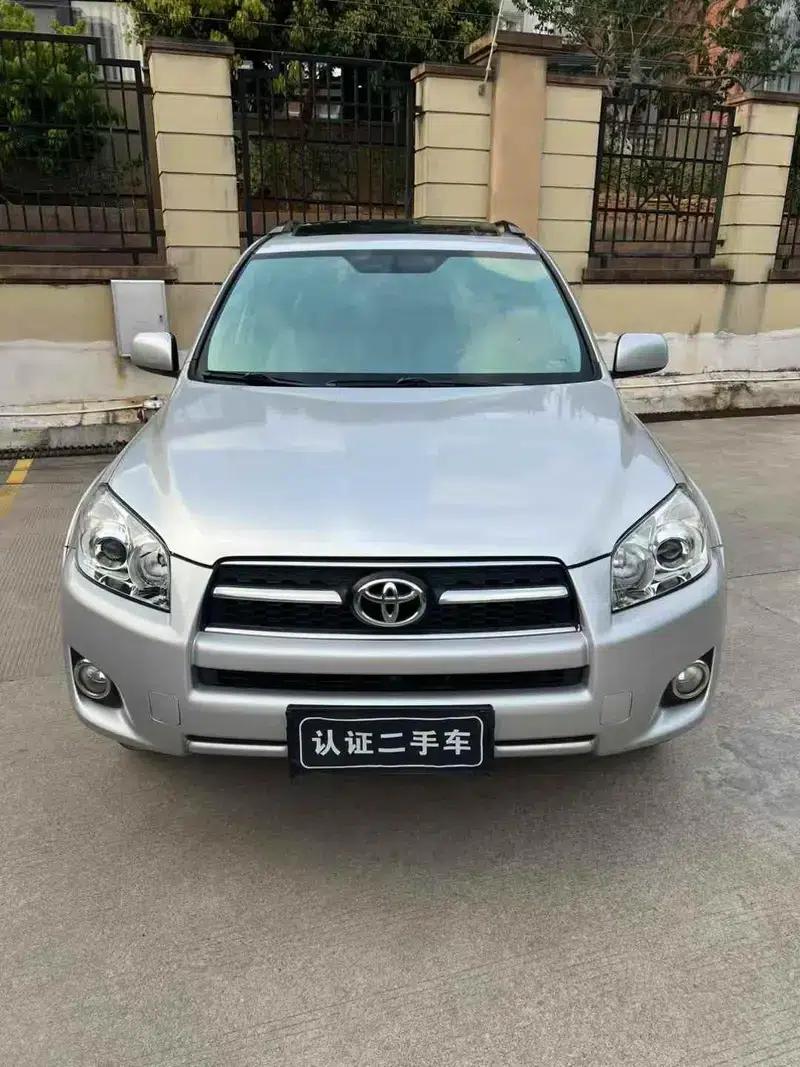 RAV4 2009 2.4L Automatic Luxury Edition — миниатюра 2