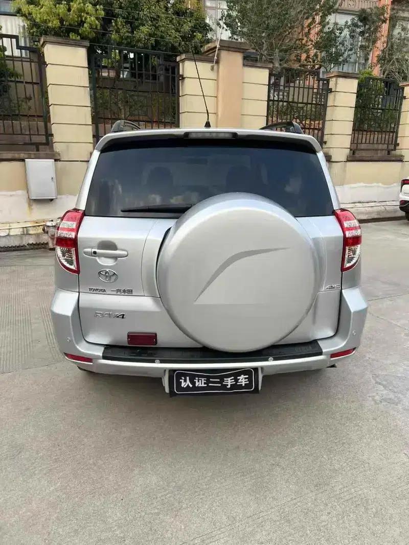 RAV4 2009 2.4L Automatic Luxury Edition — миниатюра 5