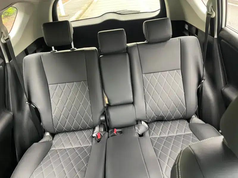 2016 RAV4 2.0L CVT 2WD Urban Edition — миниатюра 25