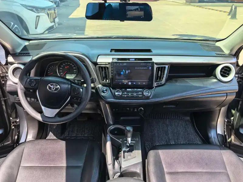 RAV4 2019 2.0L CVT 2WD Fashion Edition (China VI Emission Standard) — миниатюра 12