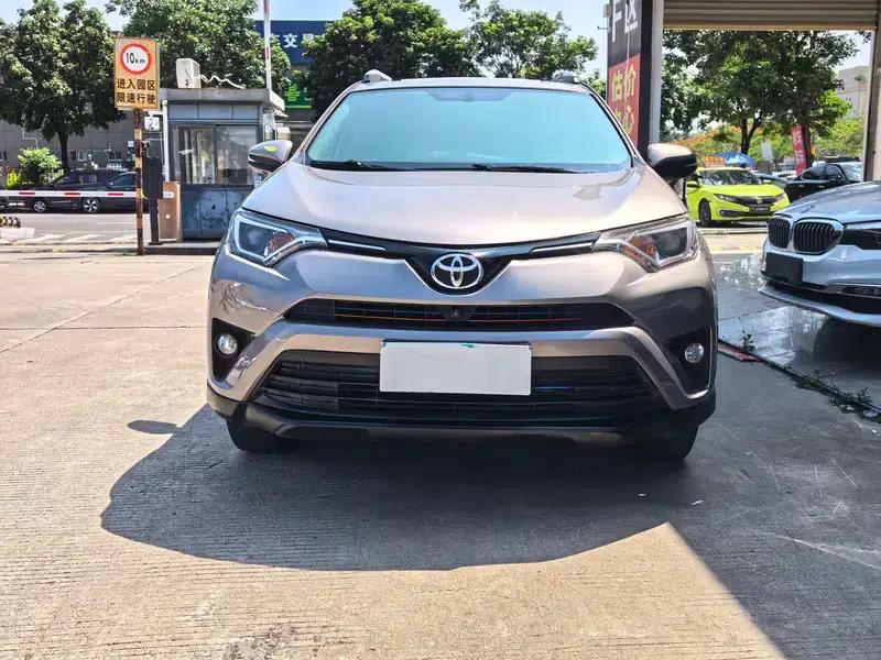 RAV4 2019 2.0L CVT 2WD Fashion Edition (China VI Emission Standard) — миниатюра 10