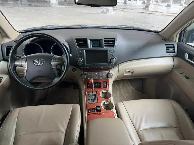 2009 Highlander 3.5L 4WD 7-seater Luxury Edition — миниатюра 7