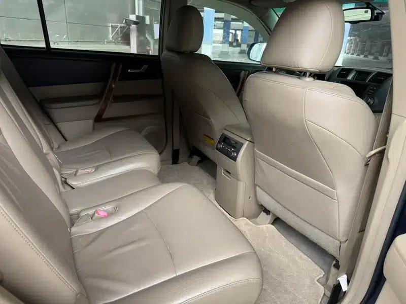 2009 Highlander 3.5L 4WD 7-seater Luxury Edition — миниатюра 9
